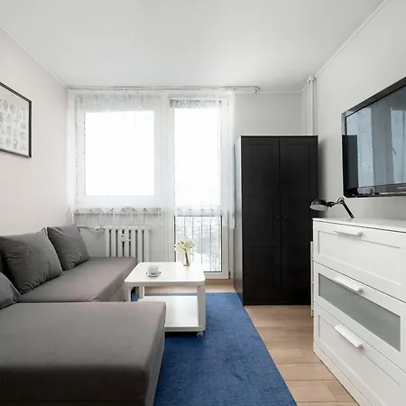 Apartament Functional With A View Of The In A Quiet Area Of By Renters *