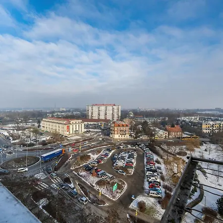 Apartament Functional With A View Of The In A Quiet Area Of By Renters Wrocław