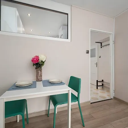 Apartament Functional With A View Of The In A Quiet Area Of By Renters