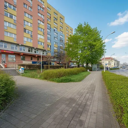 Apartament Functional With A View Of The In A Quiet Area Of By Renters Wrocław
